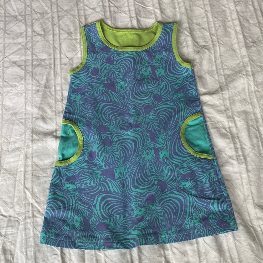 peekaboo beans sz 4 dress